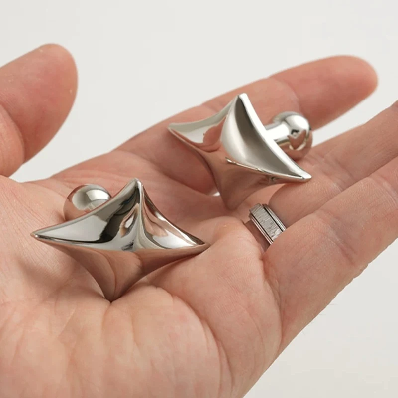 Tiradores de armario antiguos  - Unique Furniture Hardware Pulls reseña y precio